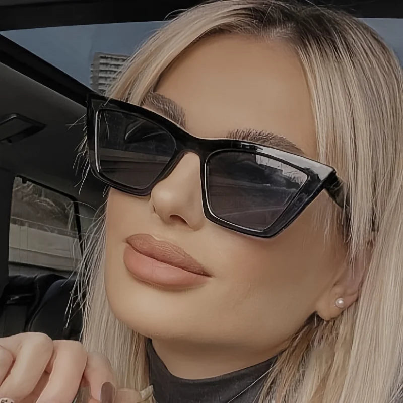 Vintage Cat Eye Sunglasses Women Small Frame Sun Glasses Female Brand Designer Retro Black Lens Shades Fashion Oculos UV400