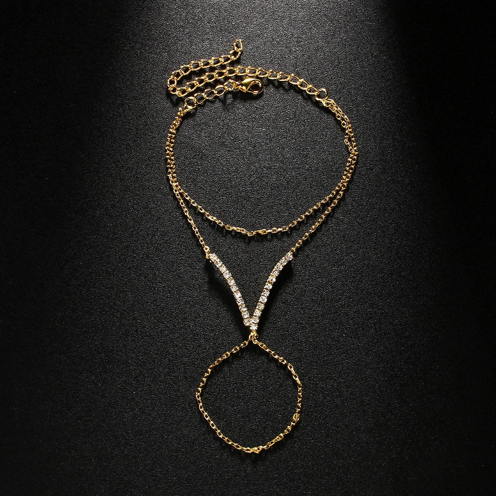 Luxury V-Shaped Bracelet Women Charms Ring Crystal Simple Fashion Sparkly Hand Accessories New Bridal Weeding Banfle Luxury